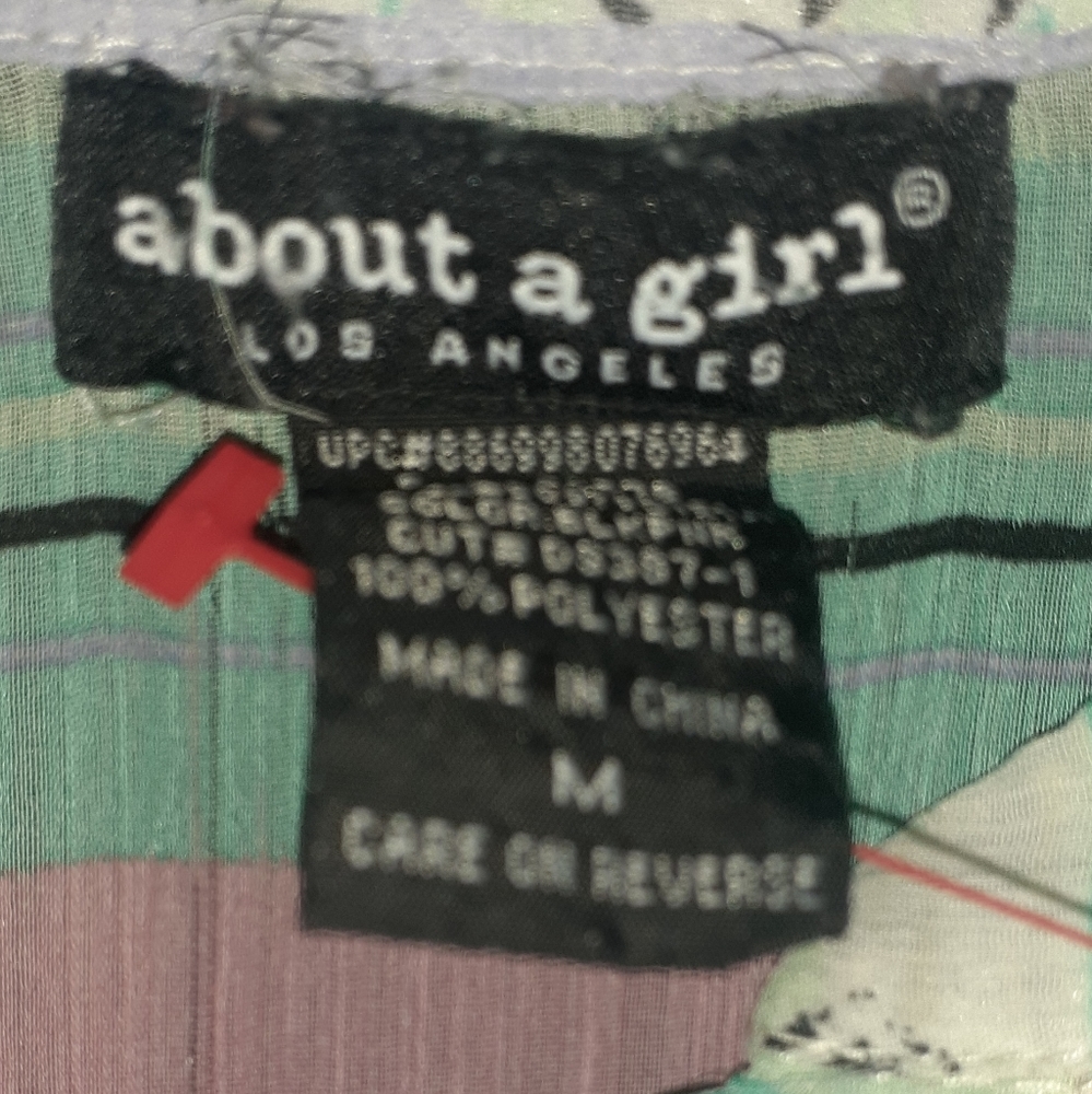 About a girl - Picture 3 of 5